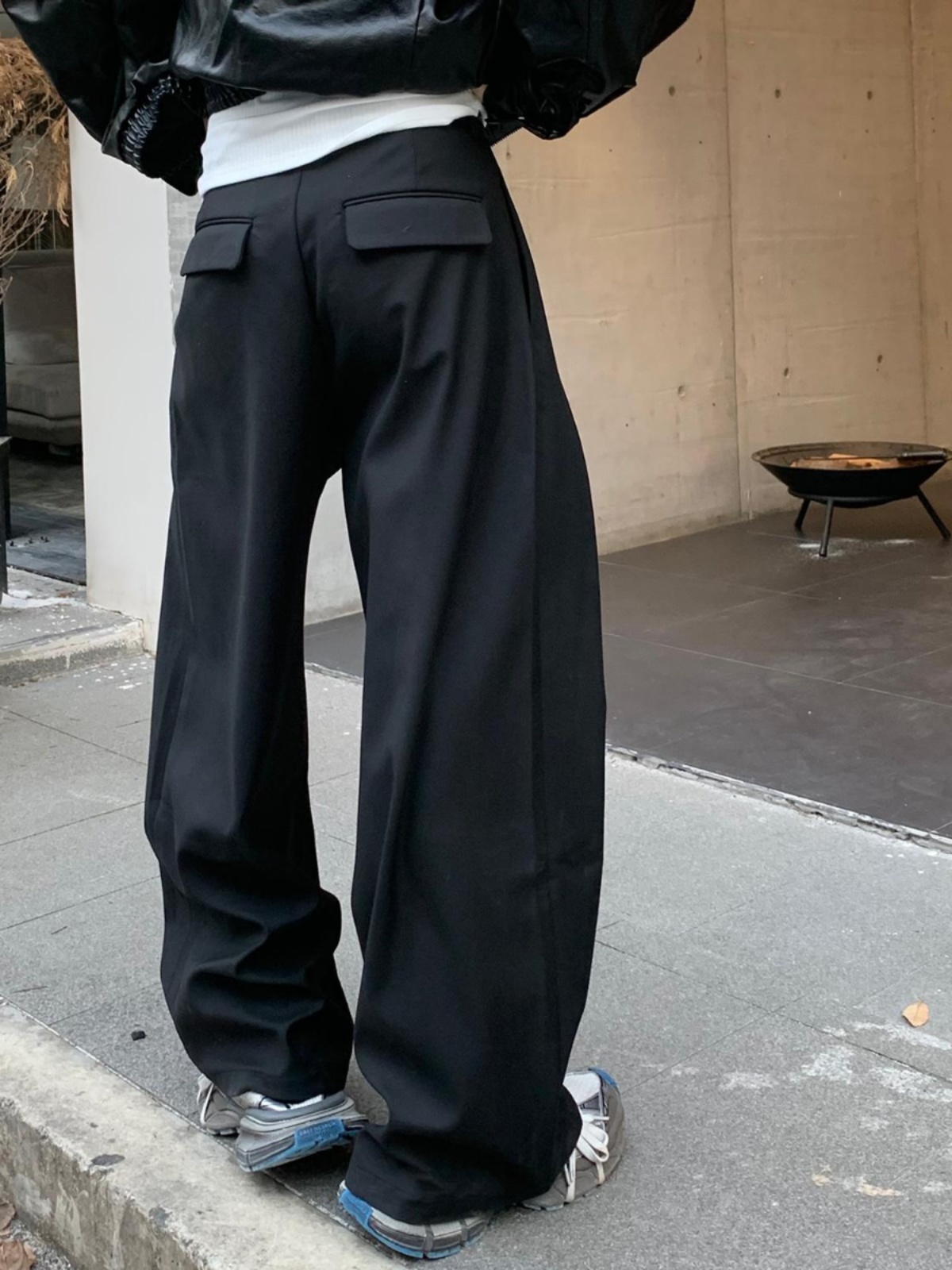 Tailored Trouser Wide - 韓国スタイルのデコンストラクト3D仕立てメンズカジュアルパンツ、ルーズでゆったりとしたワイドレッグロングパンツ、春と秋の季節着用に最適