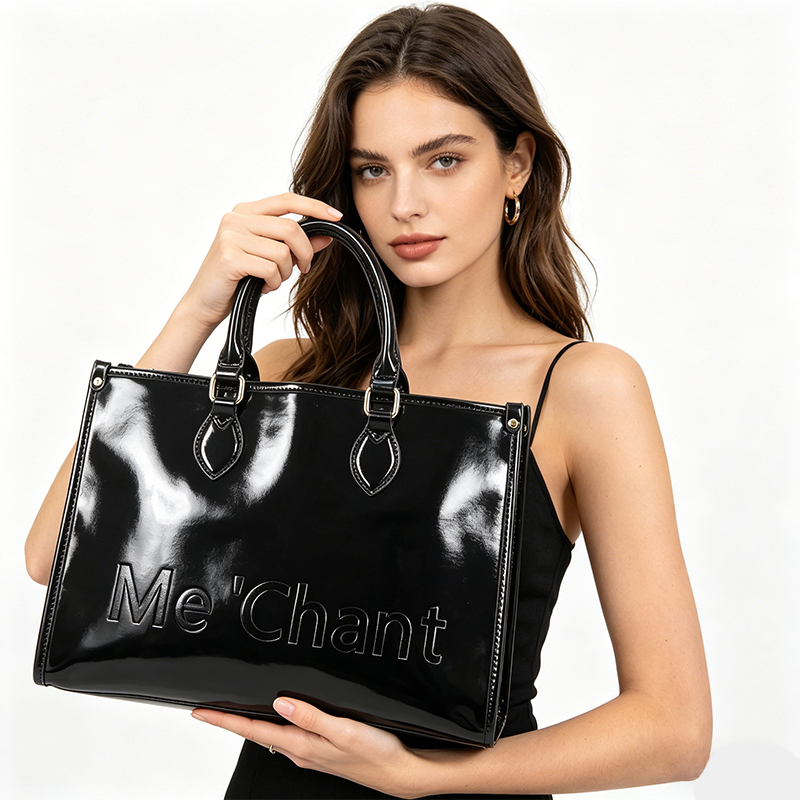 女性用黒光沢パテントPUレザートートバッグ、構造化トップハン - Structured Handbag Work のレビューと価格