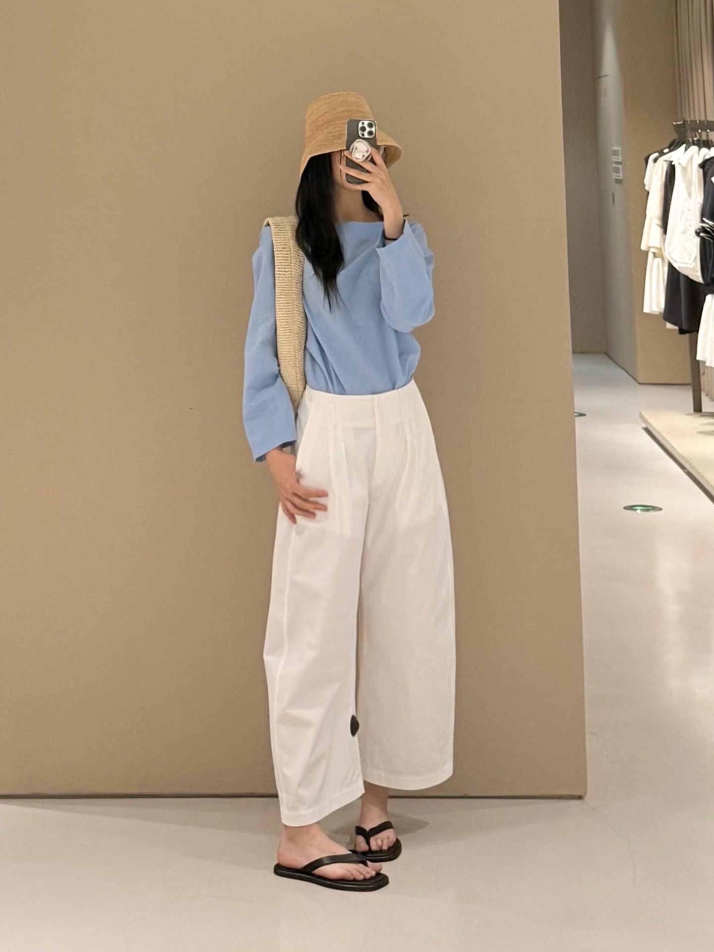 Cホーム 2026秋新作 スタンダード仕立て プリーツ入り  - Tailored Trouser Wide のレビューと価格