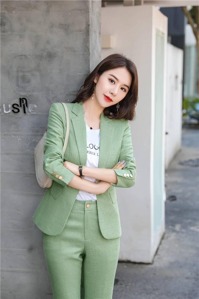 斬新なグリーンの制服デザイン、女性用パンツスーツ、ビジネスワ - Women Formal Wear Designers のレビューと価格