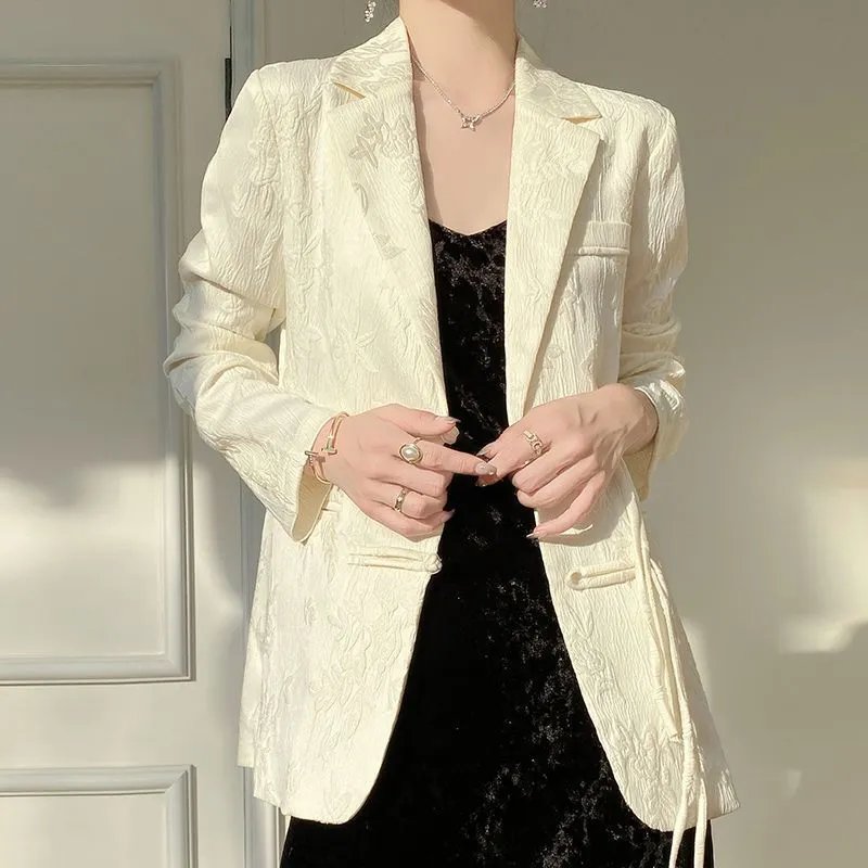 レディース ホワイト テクスチャード ブレザー ジャケット  - Women Formal Wear Office のレビューと価格